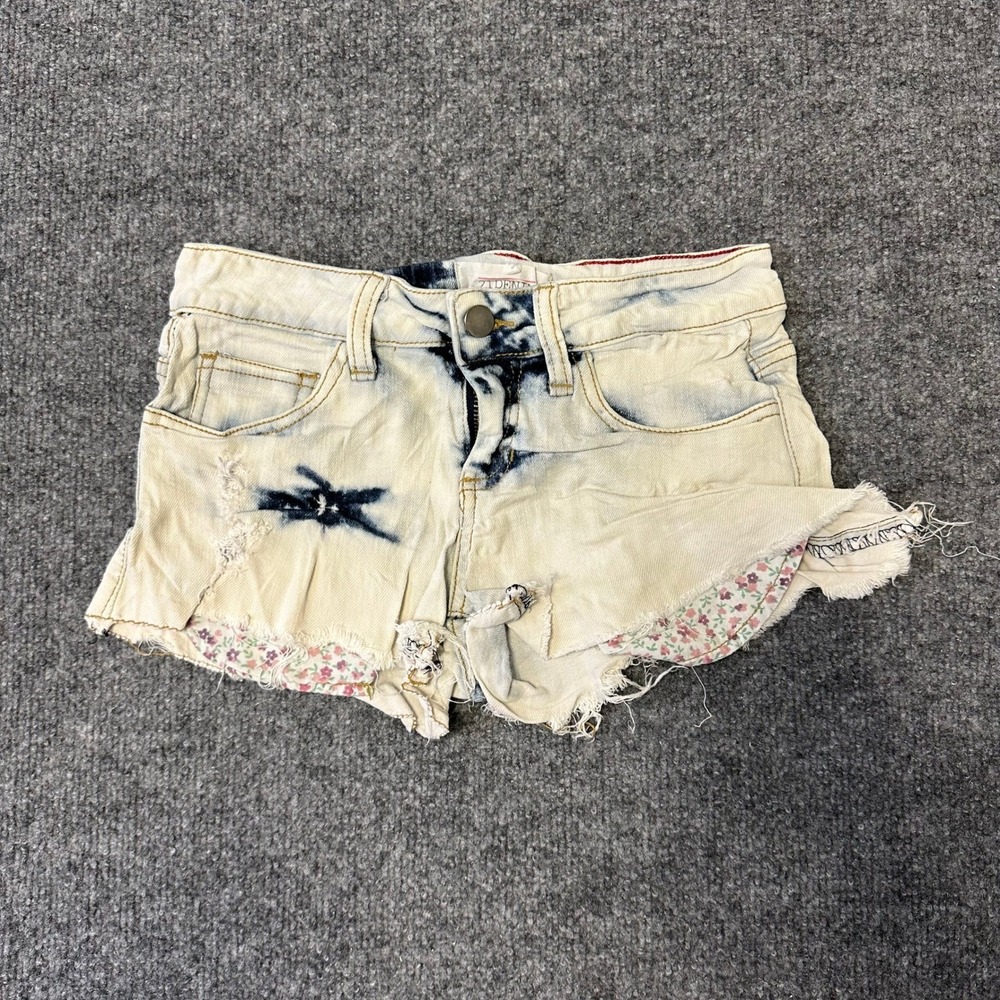 Forever 21 Denim Shorts Womens Size 25 Acid Wash Distressed Floral Raw Hem Boho